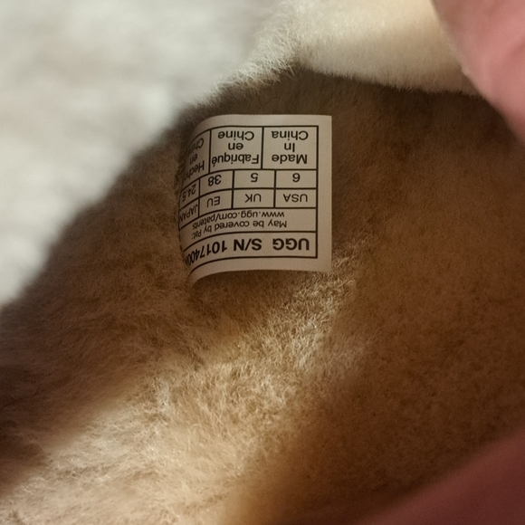 Bailey Button II Boot-Chestnut - Picture 7 of 10